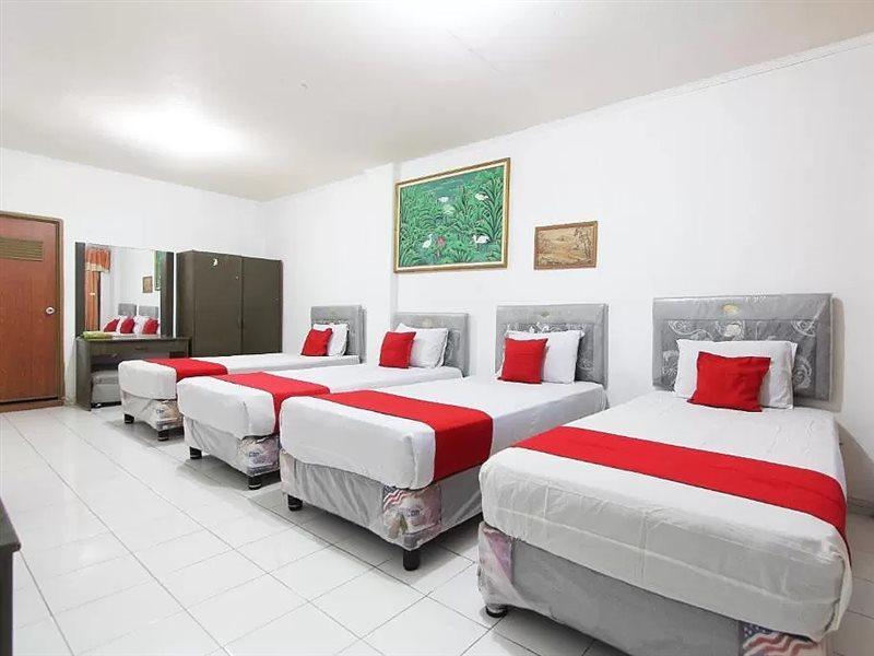 Oyo 90028 Hotel Victory Batu  Exteriör bild