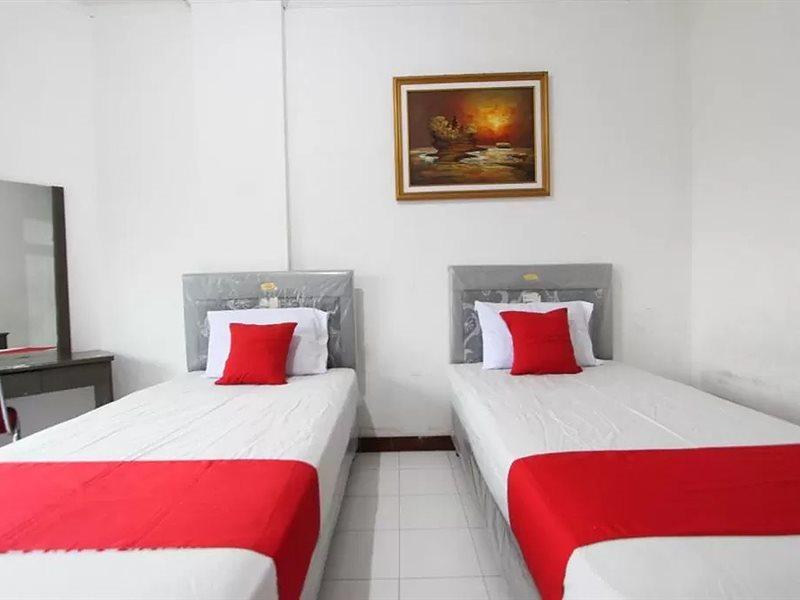 Oyo 90028 Hotel Victory Batu  Exteriör bild