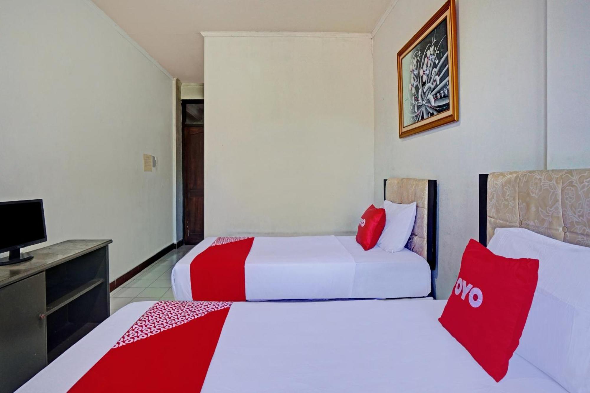 Oyo 90028 Hotel Victory Batu  Exteriör bild