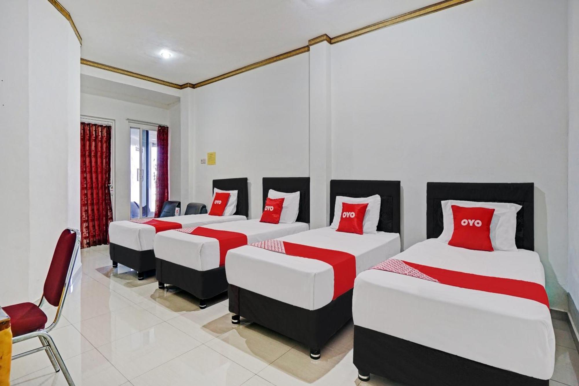 Oyo 90028 Hotel Victory Batu  Exteriör bild