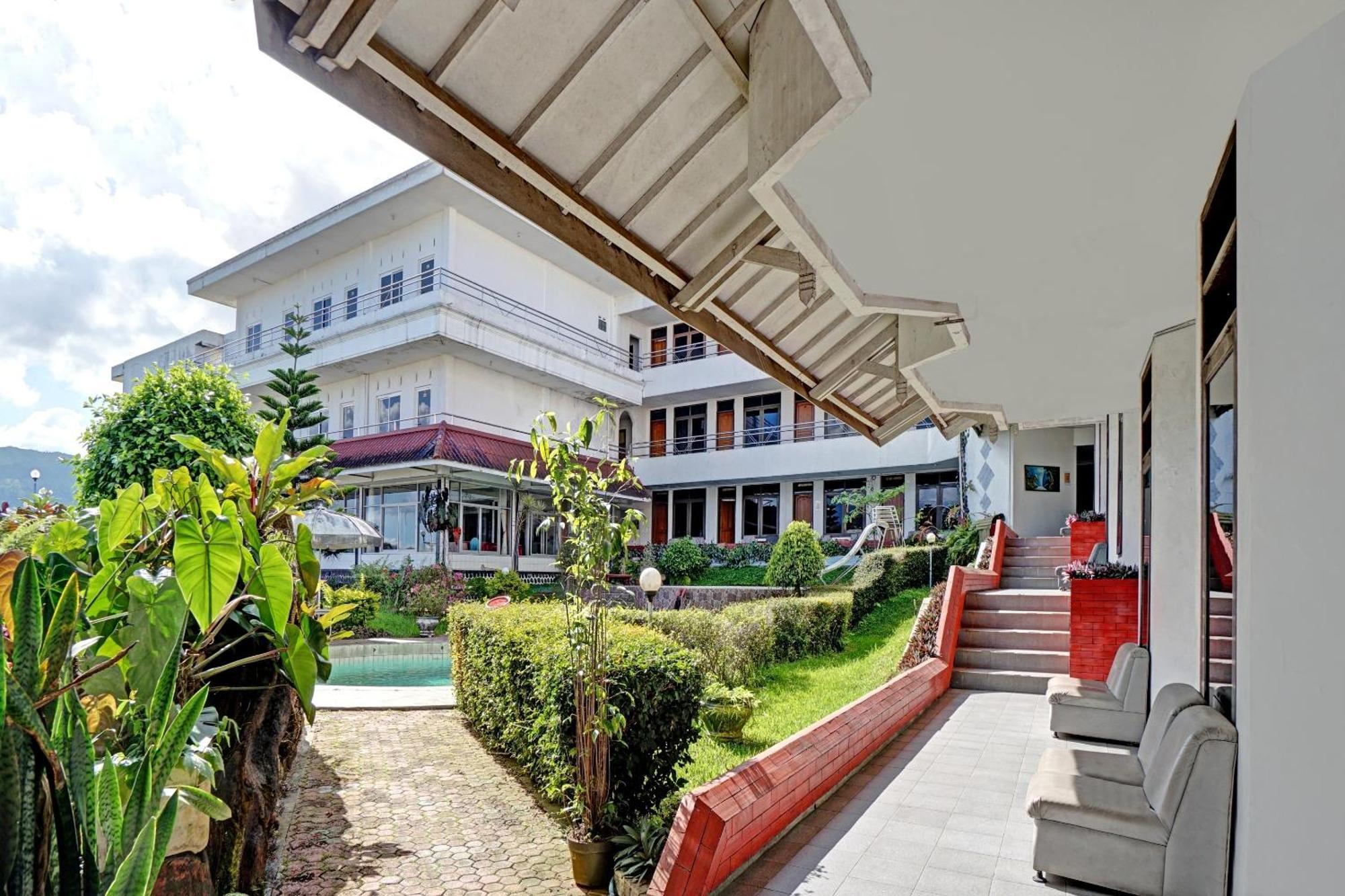 Oyo 90028 Hotel Victory Batu  Exteriör bild