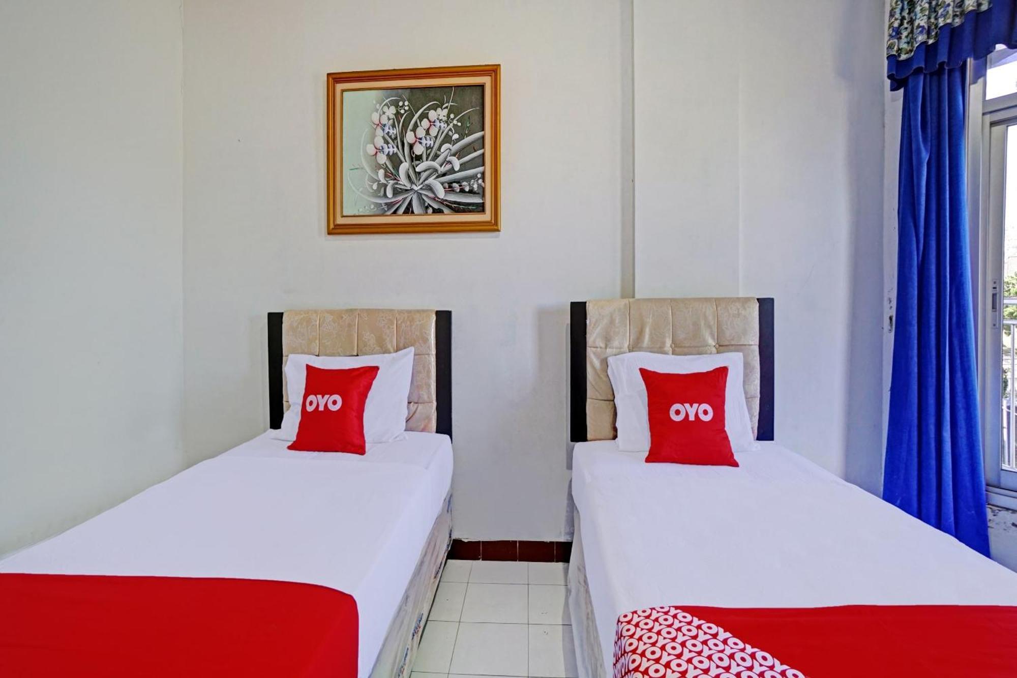 Oyo 90028 Hotel Victory Batu  Exteriör bild